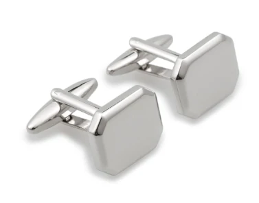 boutons de manchette argentés