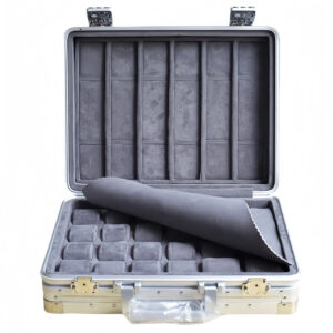 Valise Aluminium léger pour 24 montres - product image 1