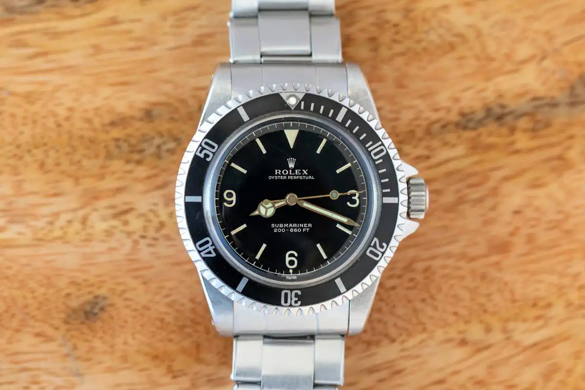 rolex submariner 5513 explorer dial